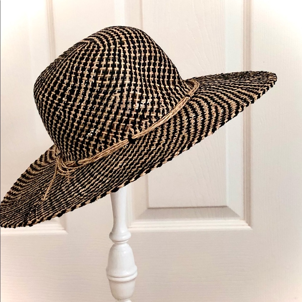 Tan/Black Striped Wicker Hat - Picture 5 of 8